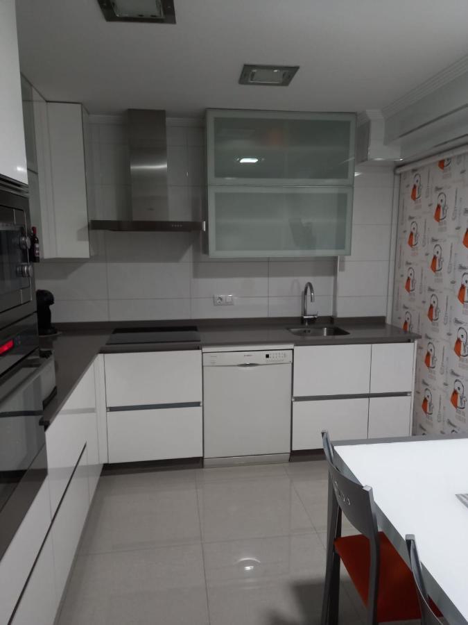 Ferienwohnung Fantastico Piso, Proximo A La Estacion De Tren. Vigo Exterior foto